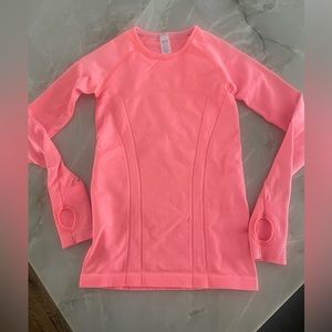 Pink salmon ivviva swiftly tech long sleeved, sz 8, great condition